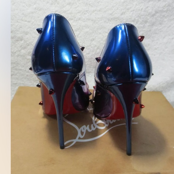 CHRISTIAN LOUBOUTIN PUMP - Picture 5 of 8